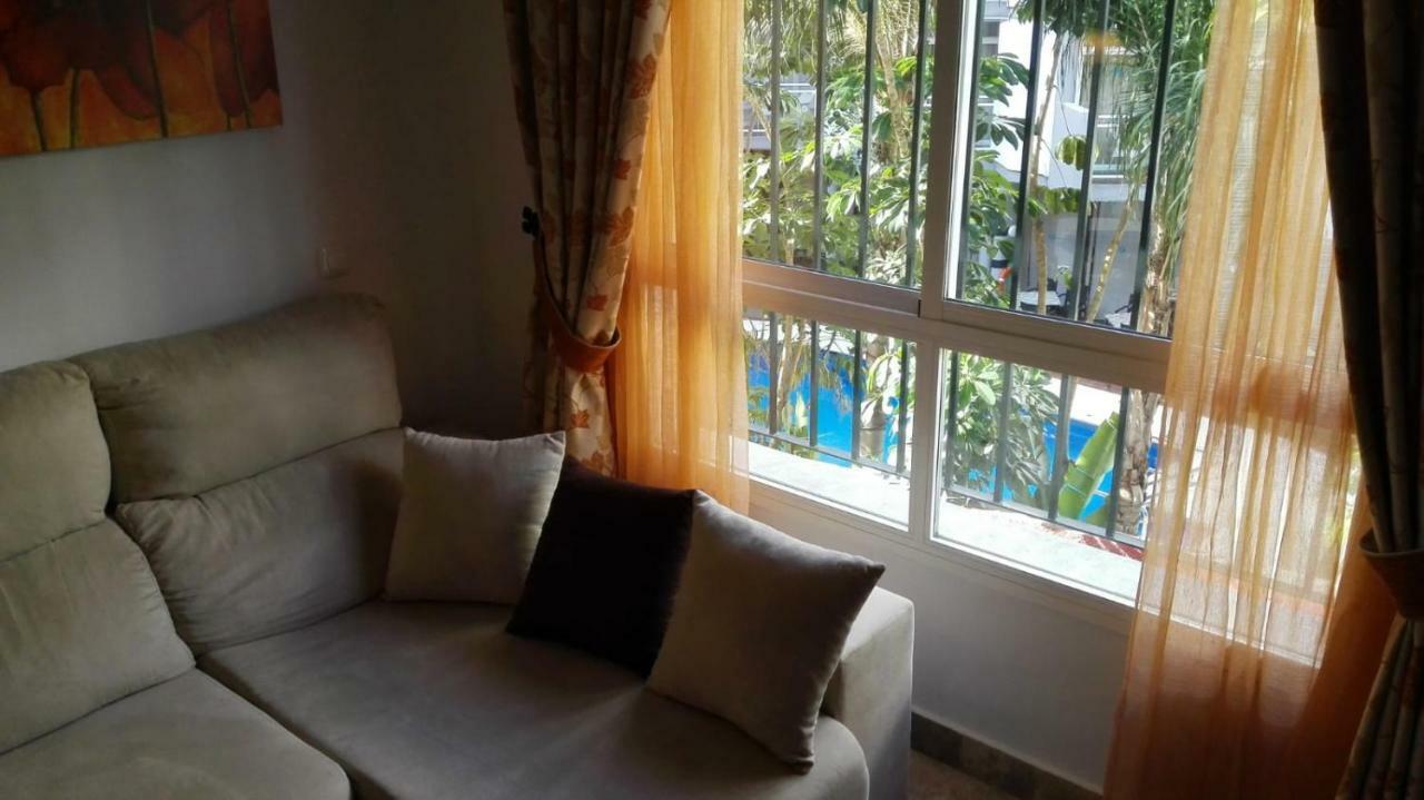 Apartamento En La Carihuela トレモリノス エクステリア 写真
