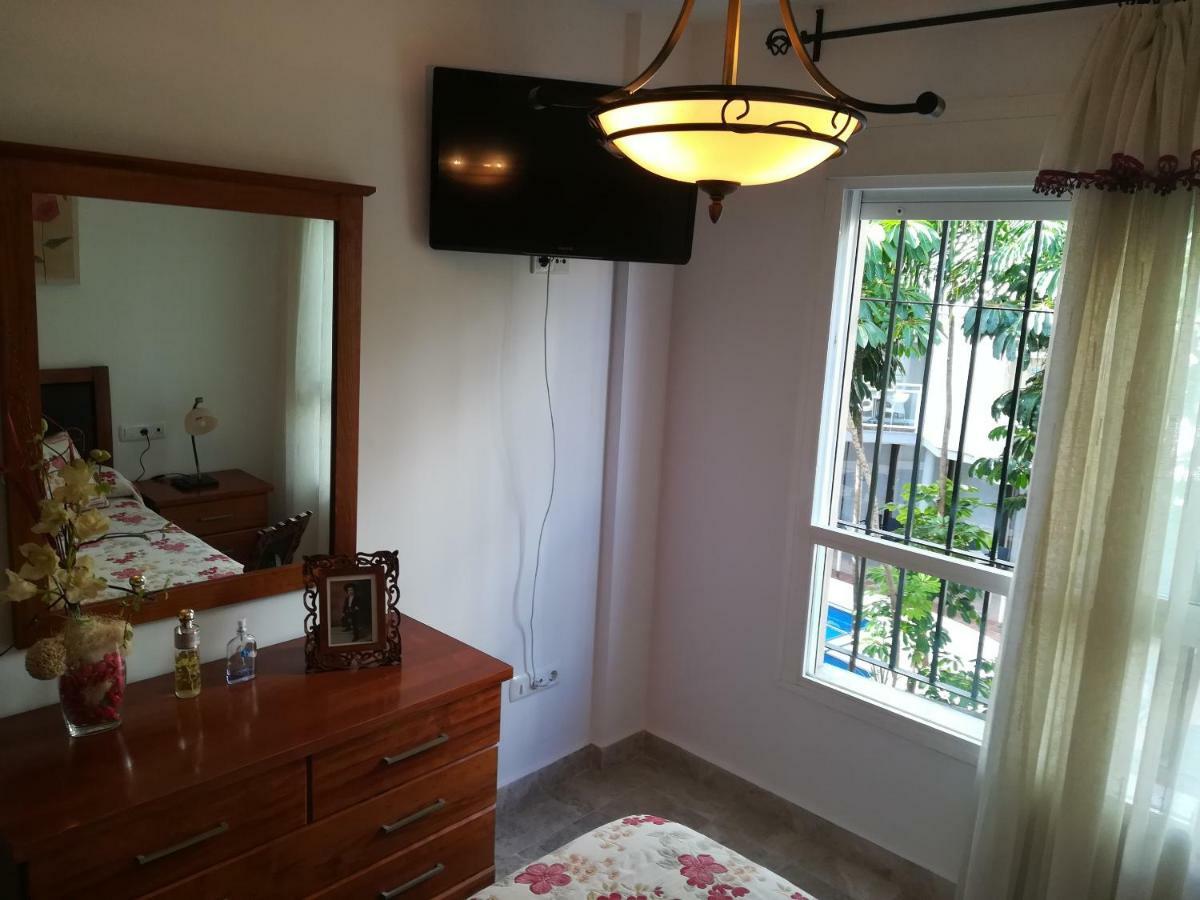 Apartamento En La Carihuela トレモリノス エクステリア 写真